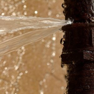 Emergency Plumbing in Santa Ana, California: What to Do When Disaster Strikes